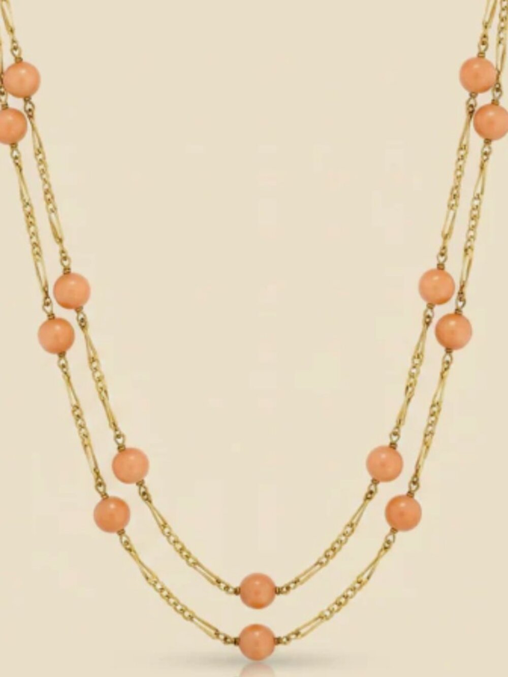 18K Coral Yellow Gold Very Fine Quality Necklace Measuring 15" in length - Picture 4 of 4